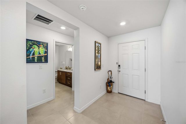 3576 74TH AVENUE CIRCLE E, Sarasota, FL 34243