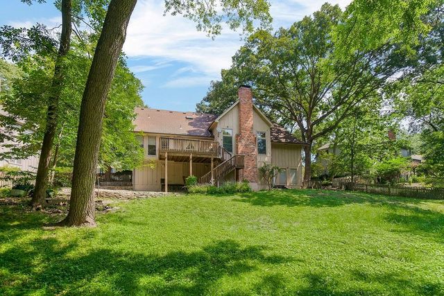 4408 NW Normandy Lane, Kansas City, MO 64116