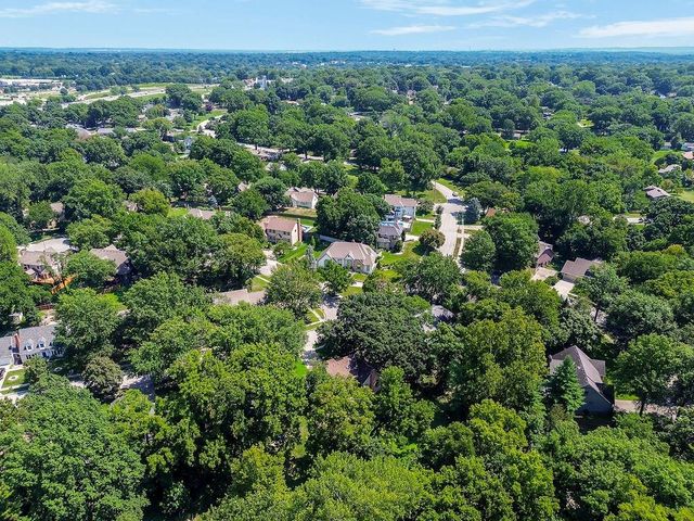 4408 NW Normandy Lane, Kansas City, MO 64116