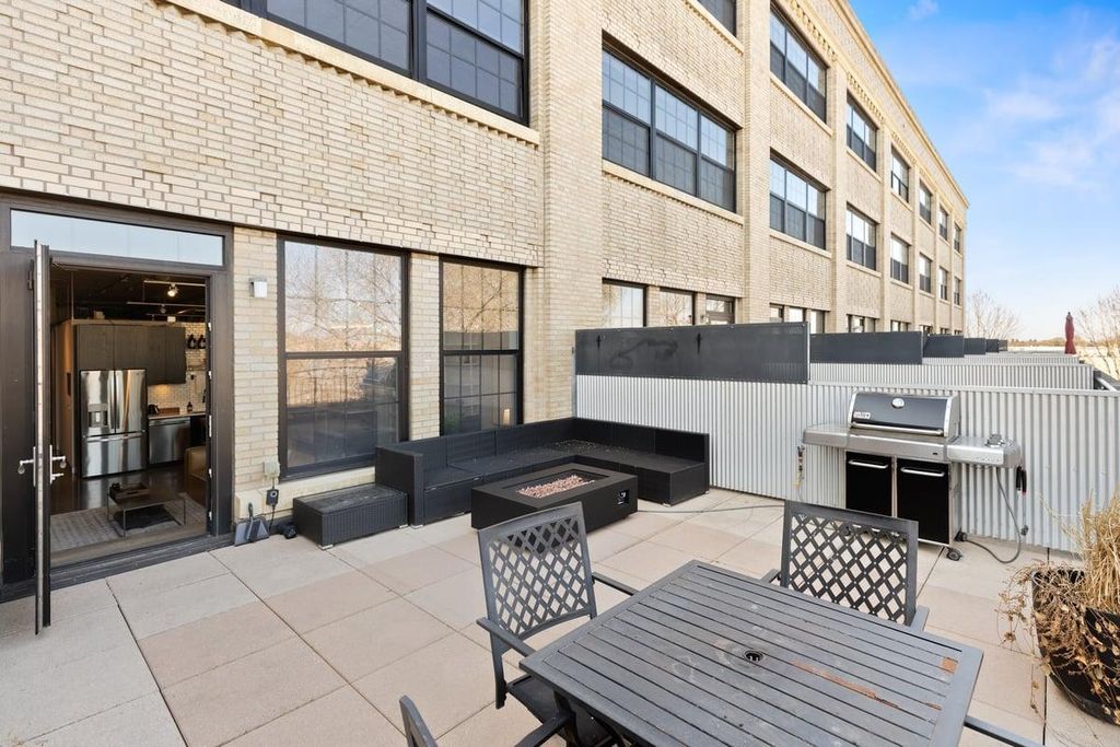 730 Stinson Boulevard 221, Minneapolis, MN 55413 — photo 2