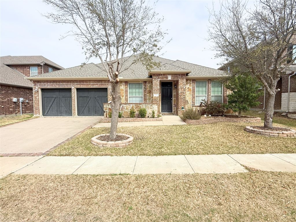 1236 Ponca Street, Carrollton, TX 75010
