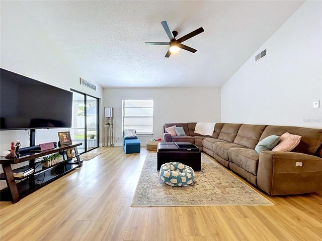 13509 FAWN RIDGE BOULEVARD, Tampa, FL 33626