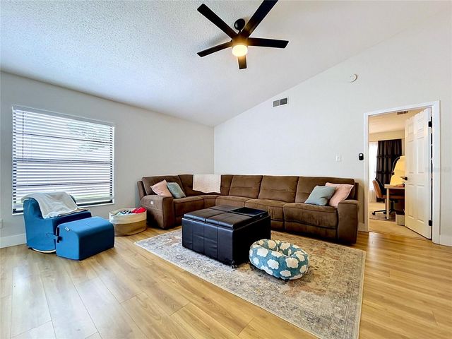 13509 FAWN RIDGE BOULEVARD, Tampa, FL 33626