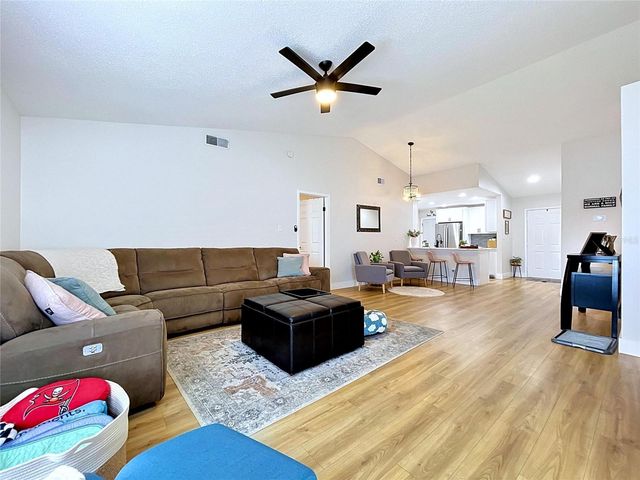 13509 FAWN RIDGE BOULEVARD, Tampa, FL 33626