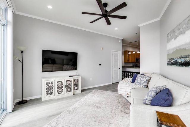 1199 E Port Clinton Road 701, Vernon Hills, IL 60061