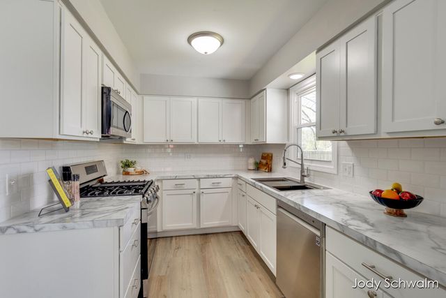 279 Andover Street, Grand Rapids, MI 49548