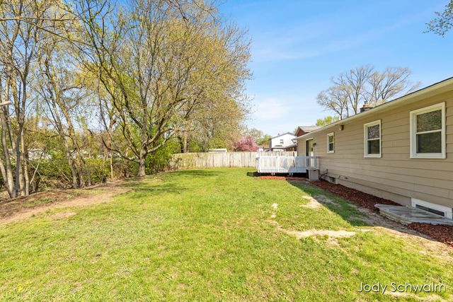 279 Andover Street, Grand Rapids, MI 49548