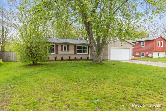 279 Andover Street, Grand Rapids, MI 49548