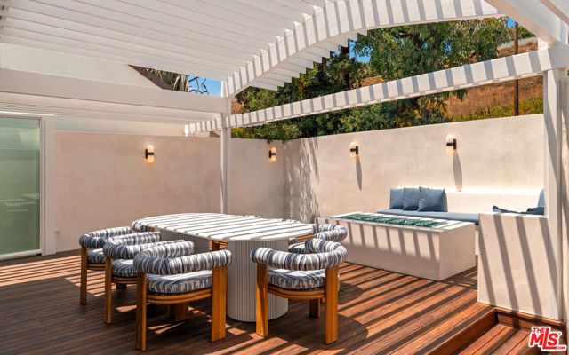 27044 Malibu Cove Colony Drive, Malibu, CA 90265