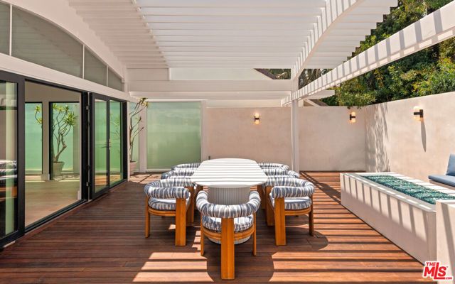 27044 Malibu Cove Colony Drive, Malibu, CA 90265