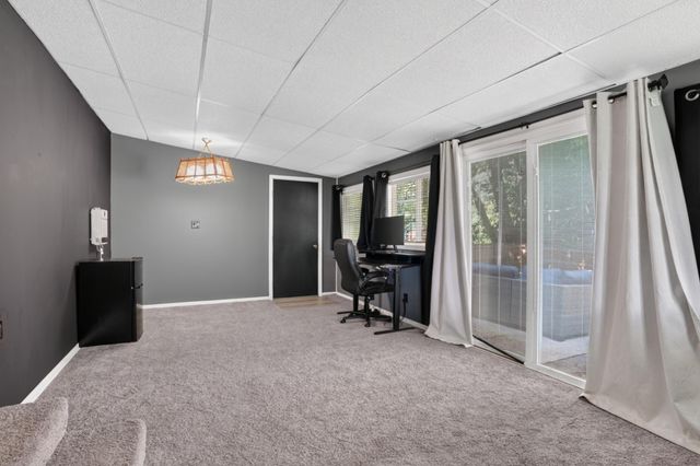 1700 Howard Street N, Maplewood, MN 55109