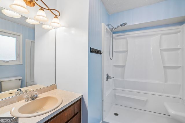 659 Sunshine Trace NW, Acworth, GA 30102