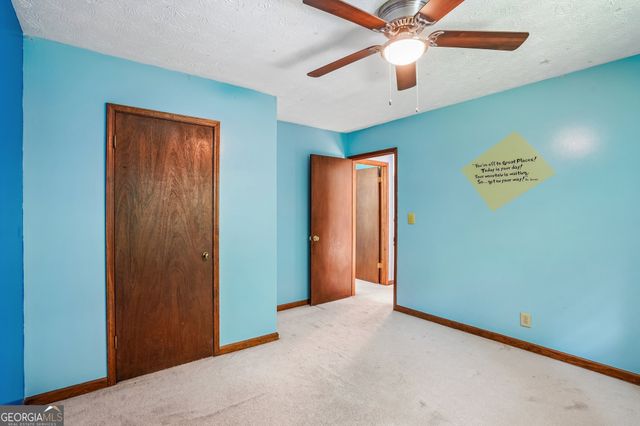 659 Sunshine Trace NW, Acworth, GA 30102