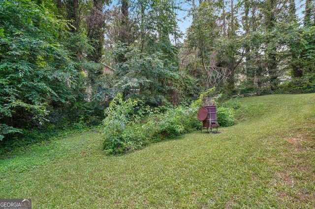 659 Sunshine Trace NW, Acworth, GA 30102