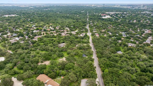 6471 HOLLYHOCK RD, San Antonio, TX 78240