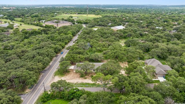 6471 HOLLYHOCK RD, San Antonio, TX 78240