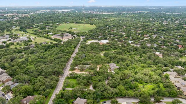 6471 HOLLYHOCK RD, San Antonio, TX 78240