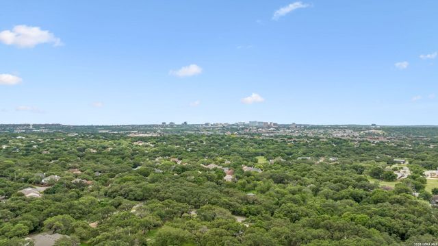 6471 HOLLYHOCK RD, San Antonio, TX 78240