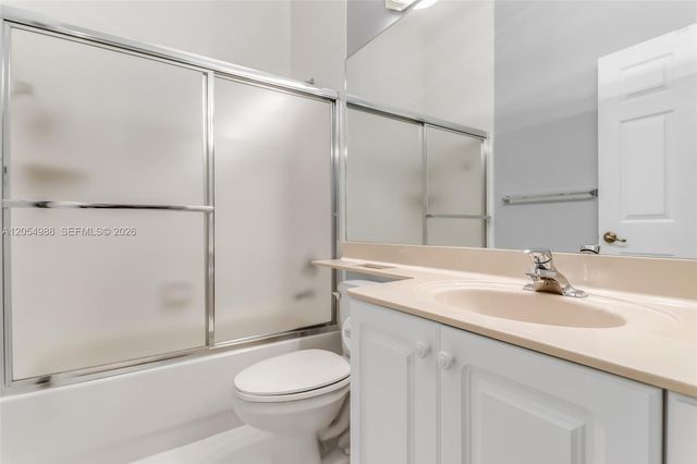13860 SW 40th St, Davie, FL 33330