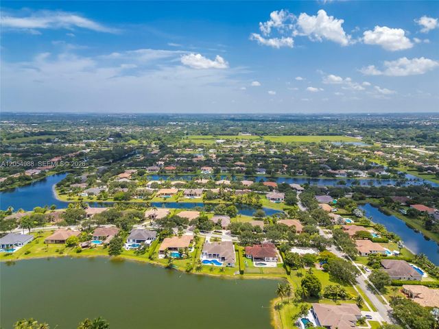 13860 SW 40th St, Davie, FL 33330