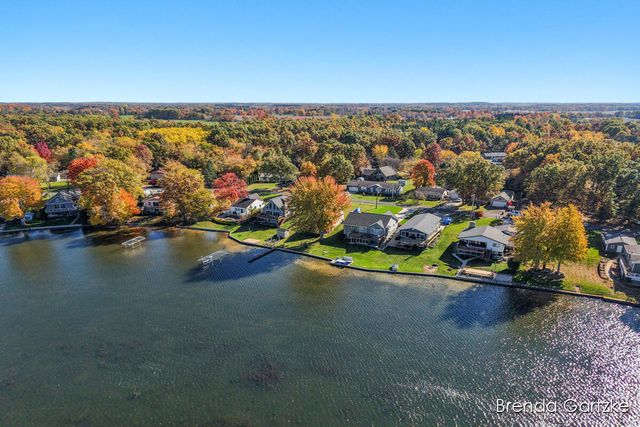 17300 Warrior Dr Drive, Howard City, MI 49329