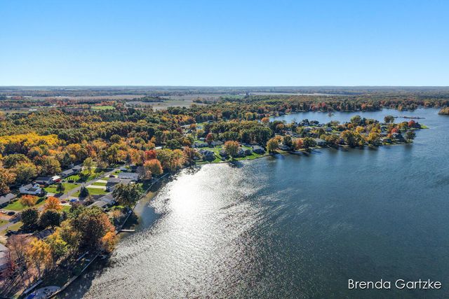 17300 Warrior Dr Drive, Howard City, MI 49329