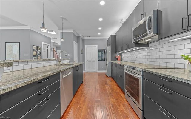 408 Fieldstone Glen WAY, Virginia Beach, VA 23454