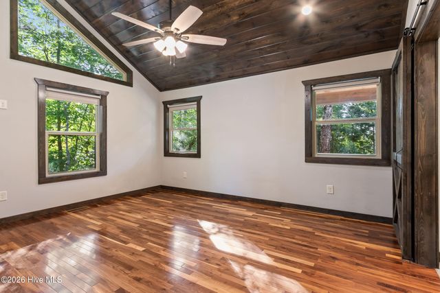 110 Blueberry Hill, Murphy, NC 28906