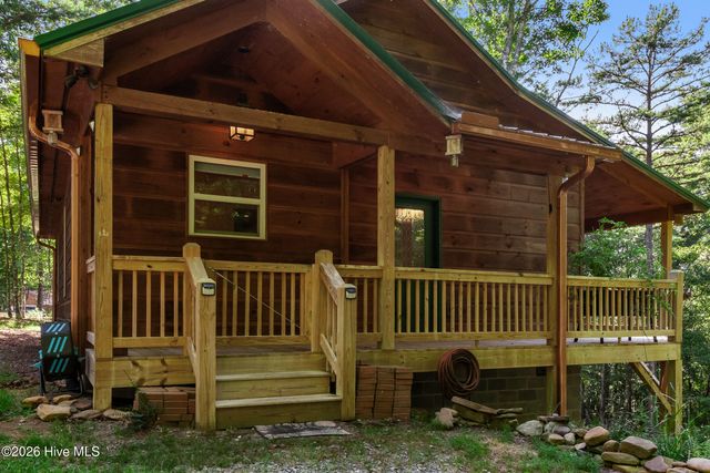110 Blueberry Hill, Murphy, NC 28906