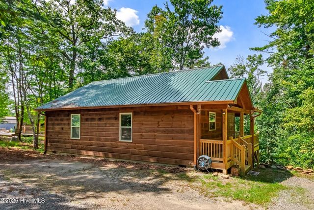 110 Blueberry Hill, Murphy, NC 28906
