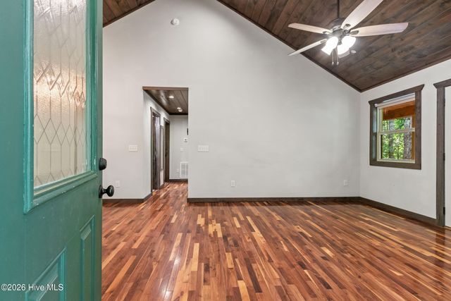 110 Blueberry Hill, Murphy, NC 28906