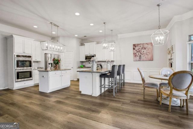 4605 Chestnut Oak Street, Loganville, GA 30052