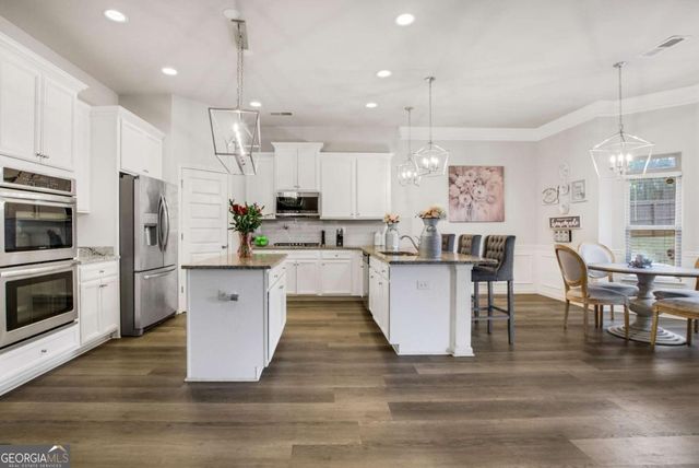 4605 Chestnut Oak Street, Loganville, GA 30052