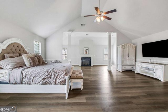 4605 Chestnut Oak Street, Loganville, GA 30052