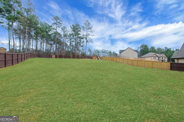 4605 Chestnut Oak Street, Loganville, GA 30052