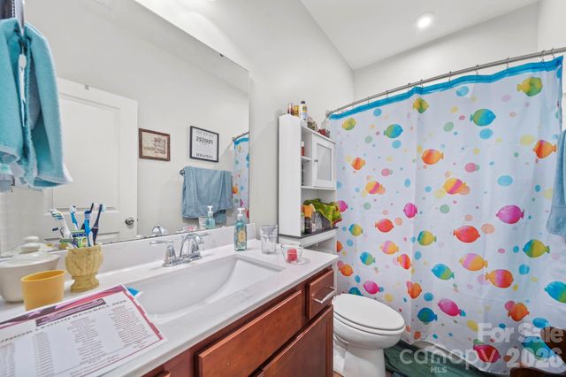 3294 Kelsey Plaza, Kannapolis, NC 28081
