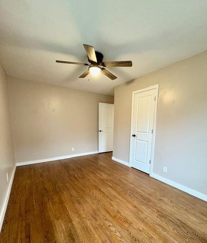 5820 NE 60th Street, Kansas City, MO 64119