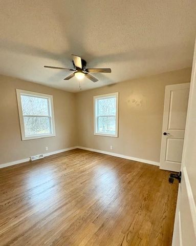 5820 NE 60th Street, Kansas City, MO 64119