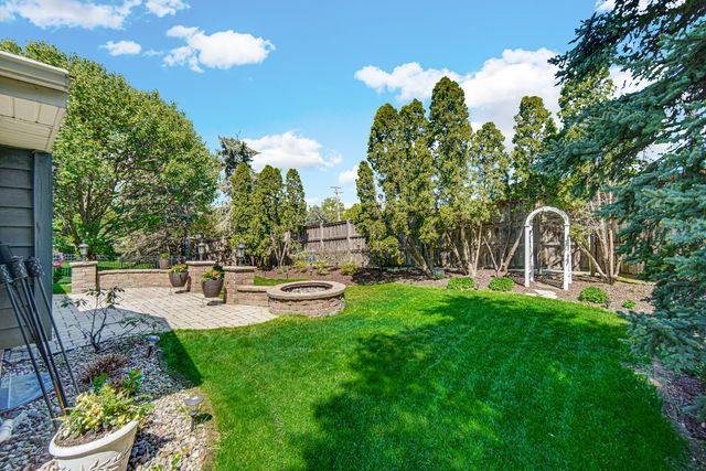 10700 Churchill Drive, Orland Park, IL 60467