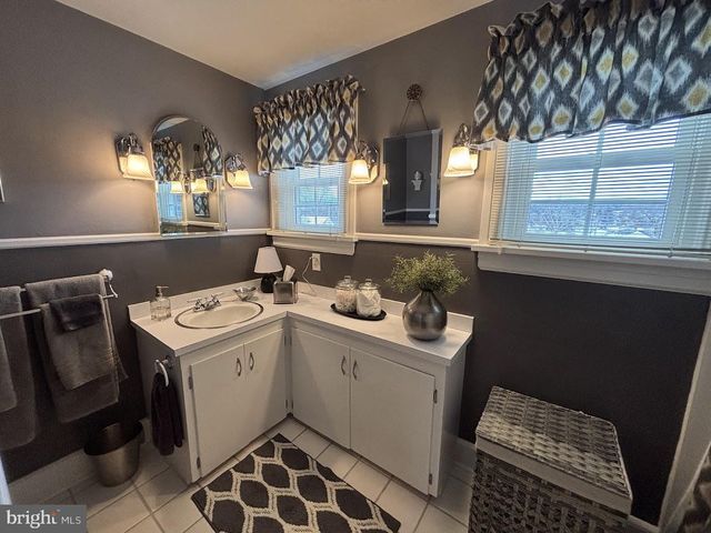 448 E CURTIN ST, Bellefonte, PA 16823