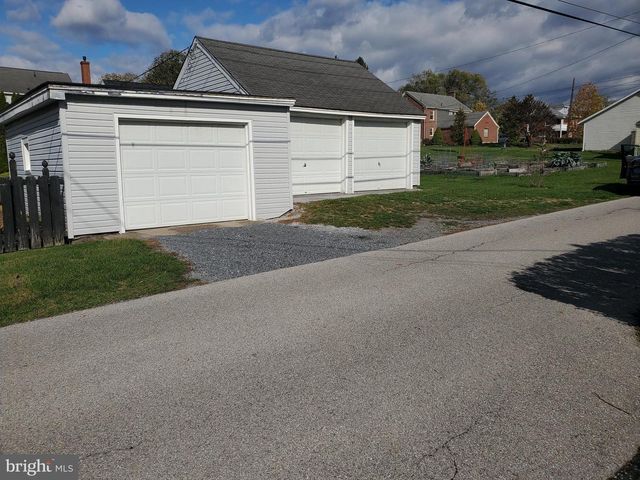 448 E CURTIN ST, Bellefonte, PA 16823