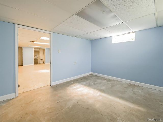 28783 Leona Street, Garden City, MI 48135