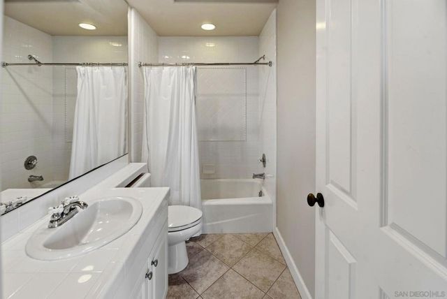 17854 Camino De La Mitra, Rancho Santa Fe, CA 92067