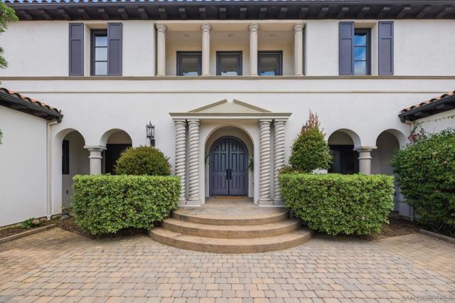 17854 Camino De La Mitra, Rancho Santa Fe, CA 92067