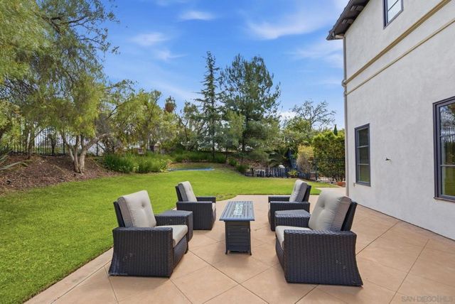 17854 Camino De La Mitra, Rancho Santa Fe, CA 92067