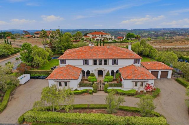 17854 Camino De La Mitra, Rancho Santa Fe, CA 92067