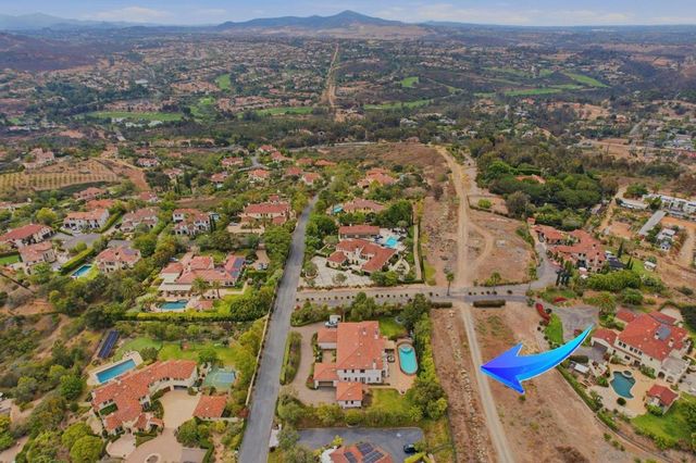 17854 Camino De La Mitra, Rancho Santa Fe, CA 92067