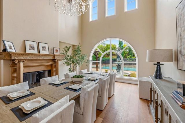 17854 Camino De La Mitra, Rancho Santa Fe, CA 92067