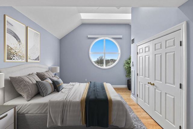 65 Chelsea St 404, Boston, MA 02129