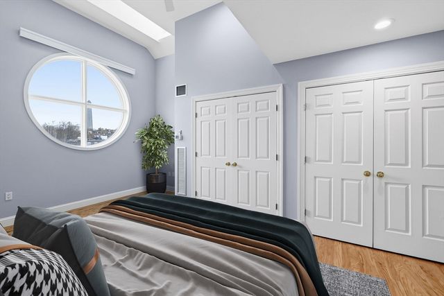 65 Chelsea St 404, Boston, MA 02129